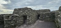 PICTURES/Dingle Peninsula - Fahen Beehive Huts & Dun Beag Fort/t_20250924_150048.jpg